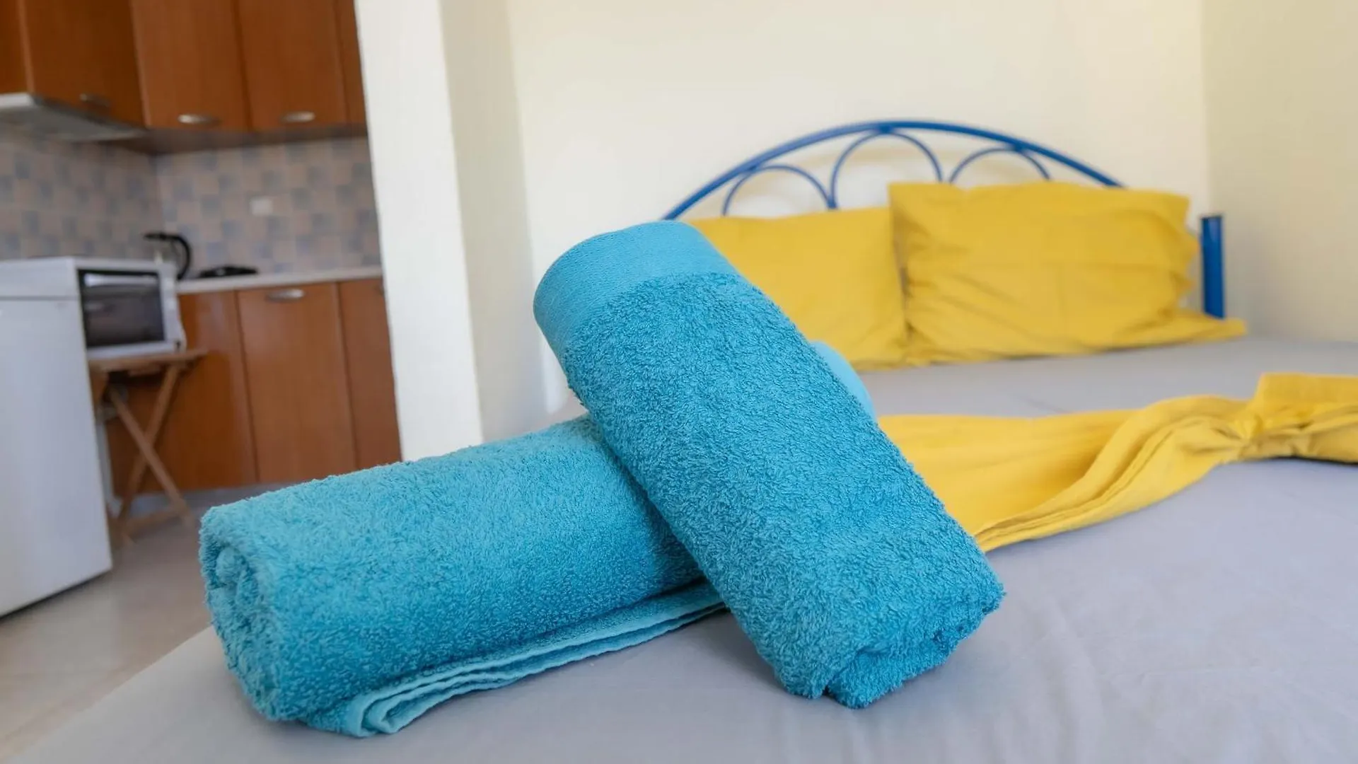 Apartment Studio Tzenh Kallithea